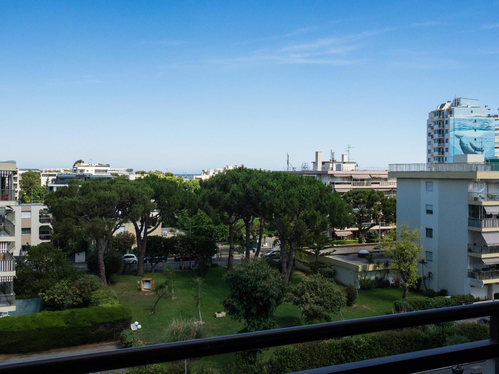 Heliotel Marine Studio Avec Balcon Au 4Eme Etage A 200M De La Mer Saint-Laurent-du-Var Exterior foto